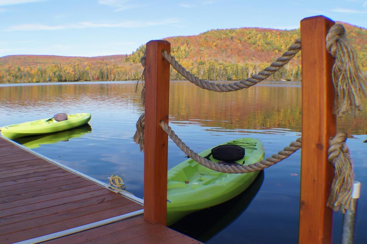 Motel Ours Bleu Lac-Saguay Kültér fotó