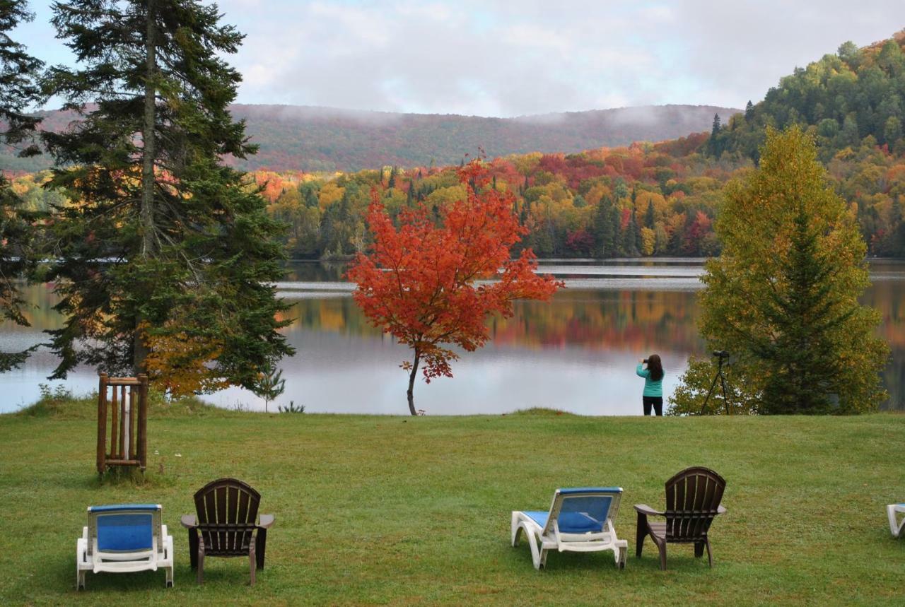 Motel Ours Bleu Lac-Saguay Kültér fotó